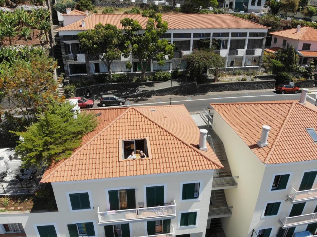 Attic Bay Apartment Camara de Lobos Exterior photo